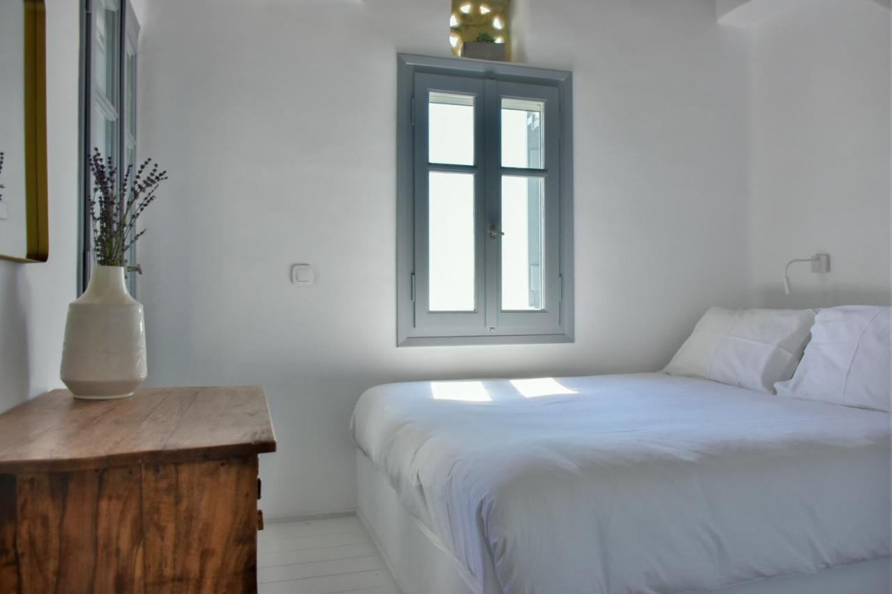 Living Theros Luxury Suites Kardhiani Екстер'єр фото