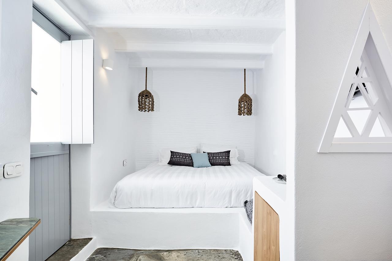 Living Theros Luxury Suites Kardhiani Екстер'єр фото