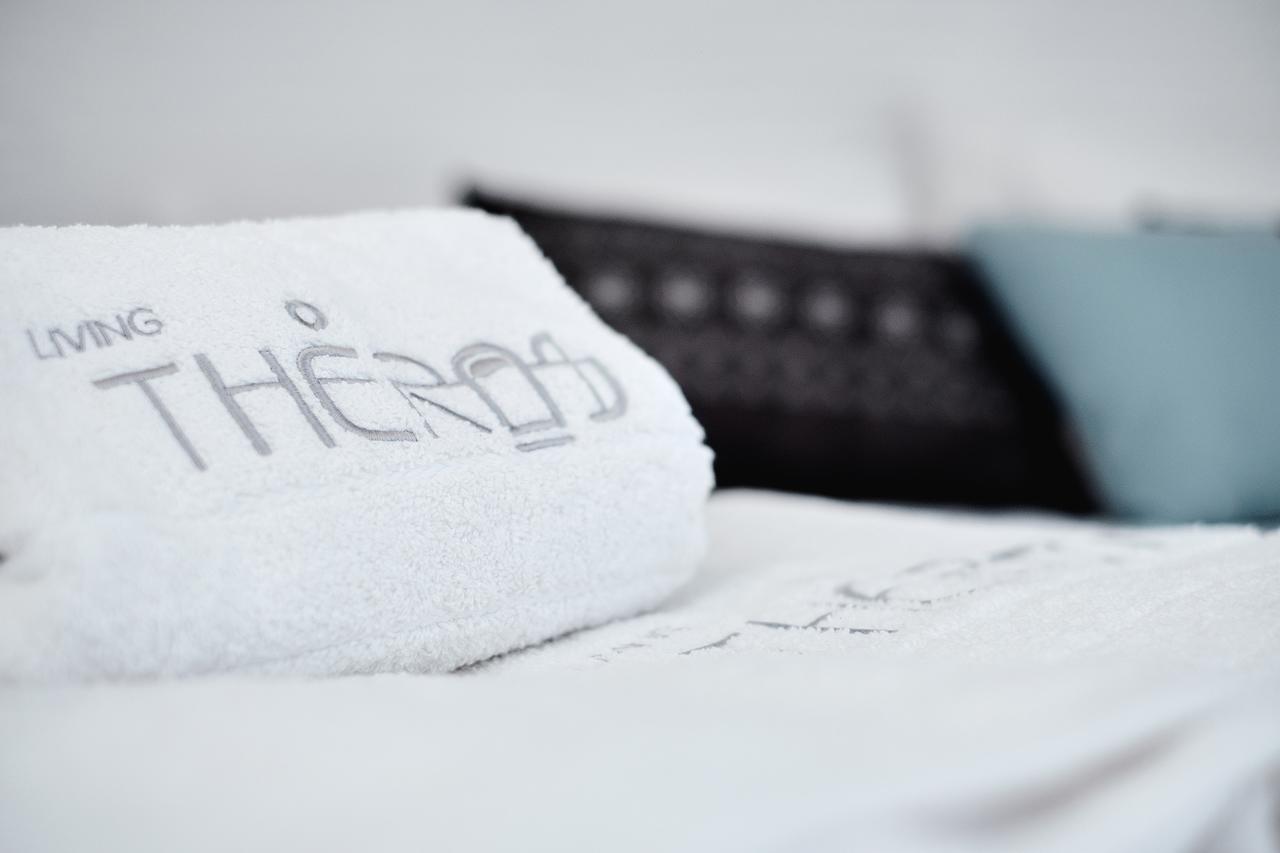 Living Theros Luxury Suites Kardhiani Екстер'єр фото