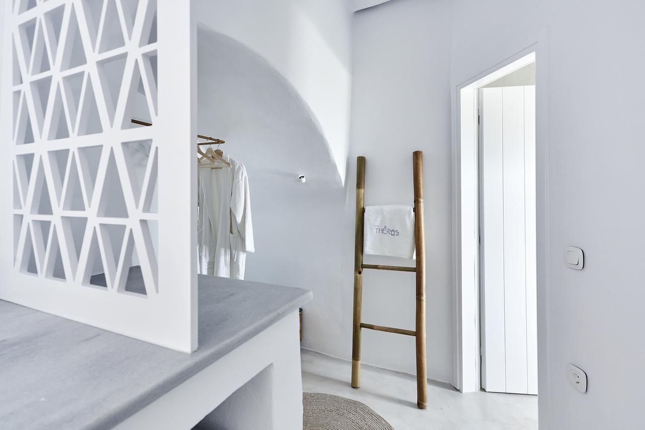 Living Theros Luxury Suites Kardhiani Екстер'єр фото