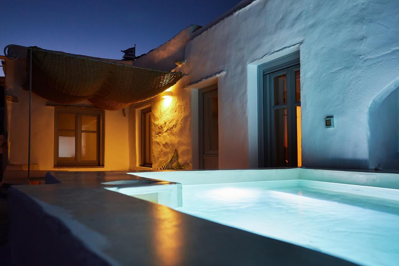 Living Theros Luxury Suites Kardhiani Екстер'єр фото