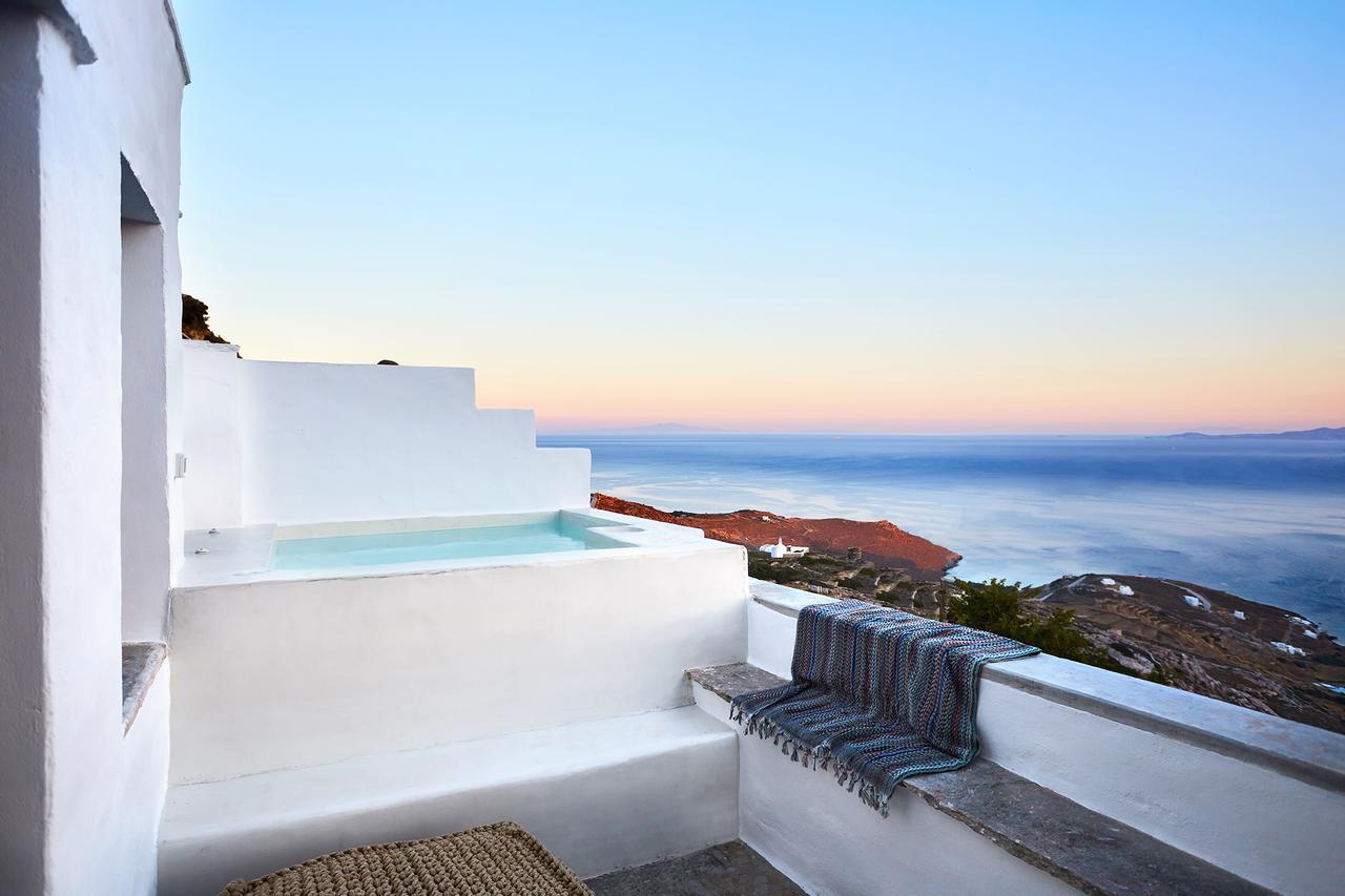 Living Theros Luxury Suites Kardhiani Екстер'єр фото